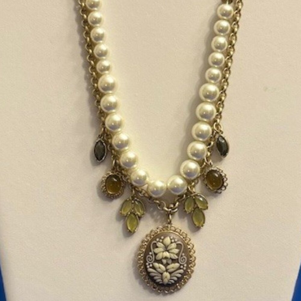 Lia Sophia "SOUTHERN BELLE" Necklace - Picture 3 of 12